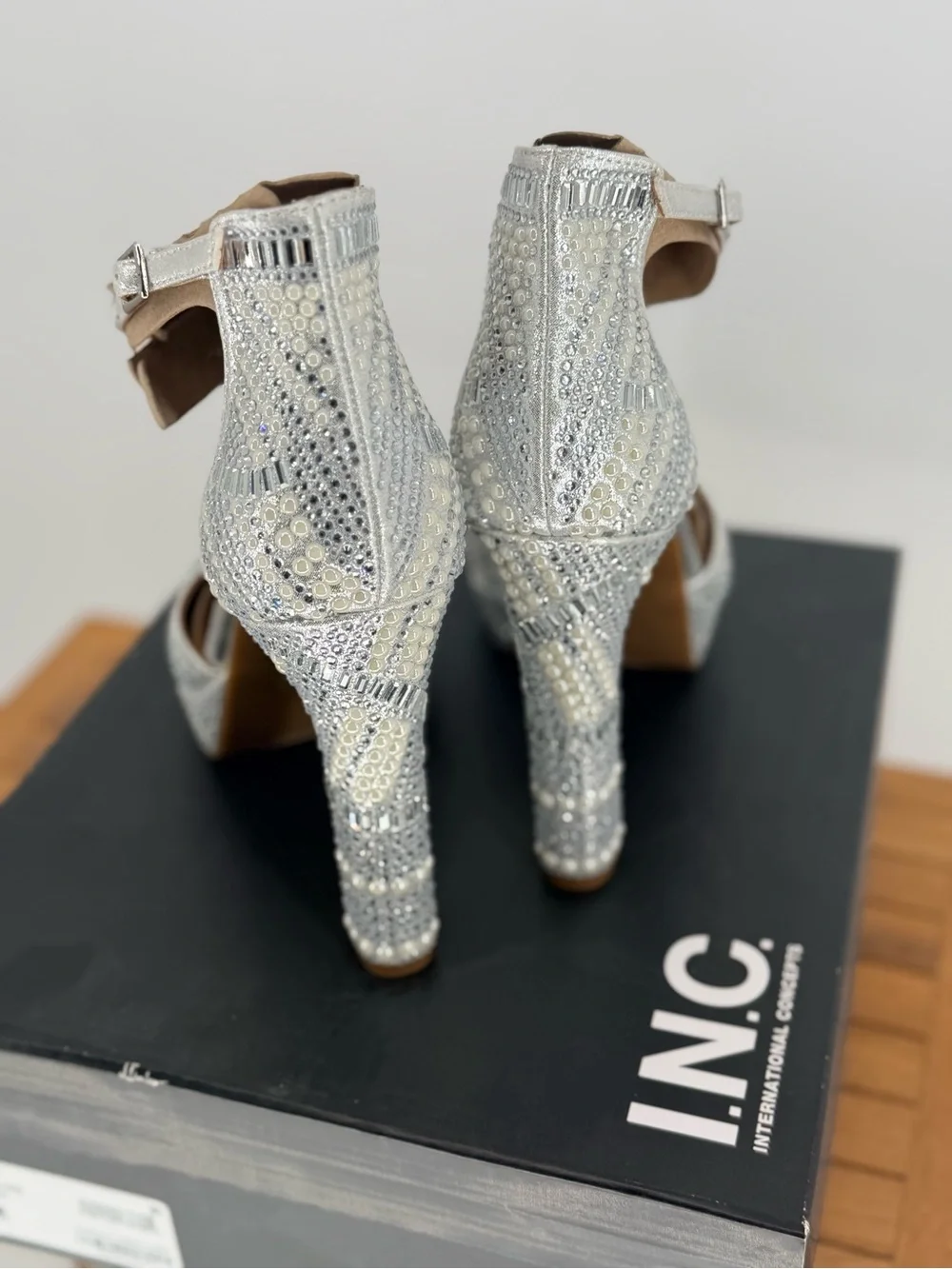 New INC Silver Crystal Platform Ankle Strap Heels - Women SIZE 8